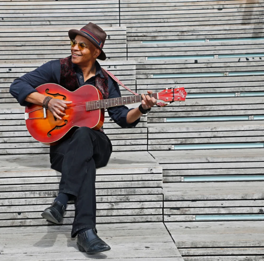 Guy Davis & The Nerak Roth Patterson Band (Vs)